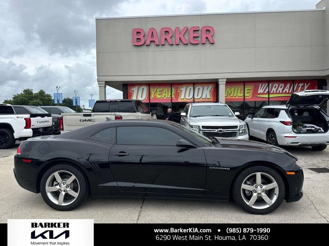 2015 Chevrolet Camaro LT RWD photo