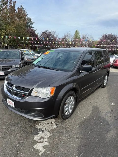2016 Dodge Grand Caravan American Value Pkg FWD photo