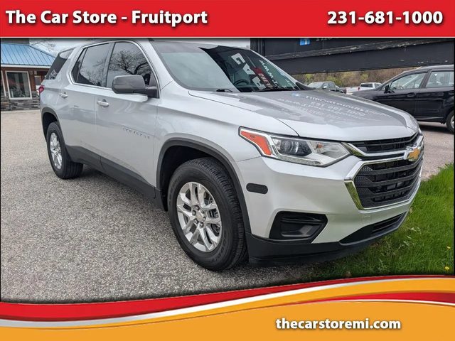 2021 Chevrolet Traverse LS FWD photo