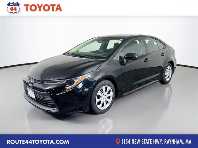 2023 Toyota Corolla LE FWD photo