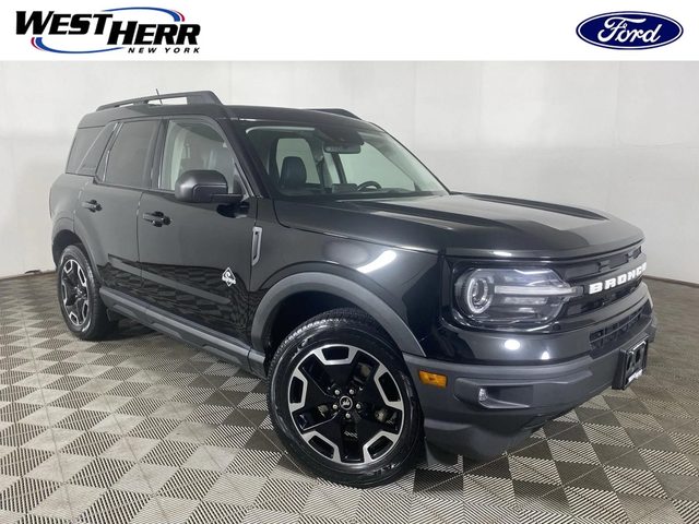 2021 Ford Bronco Sport Outer Banks 4WD photo