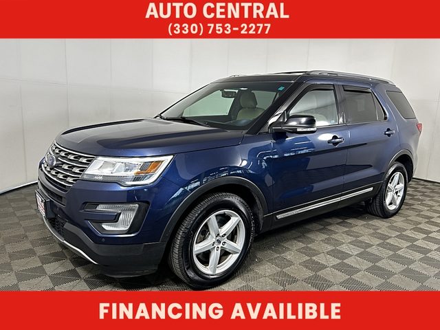 2017 Ford Explorer XLT 4WD photo