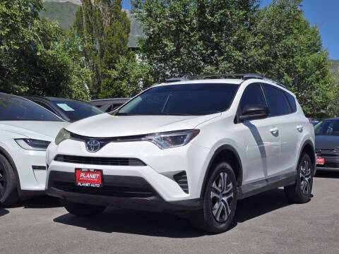 2016 Toyota RAV4 LE FWD photo