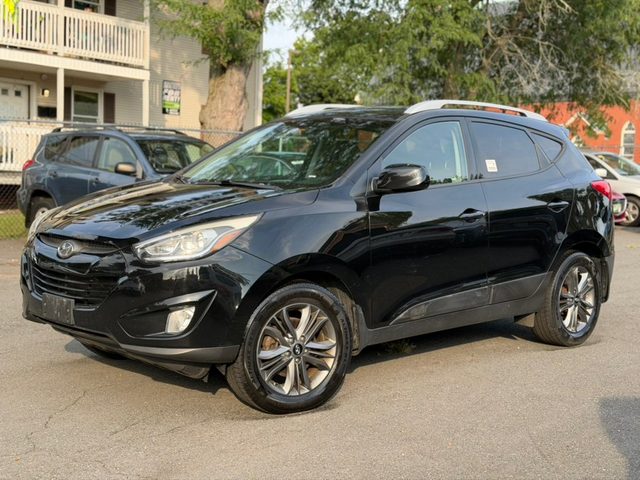 2015 Hyundai Tucson SE AWD photo