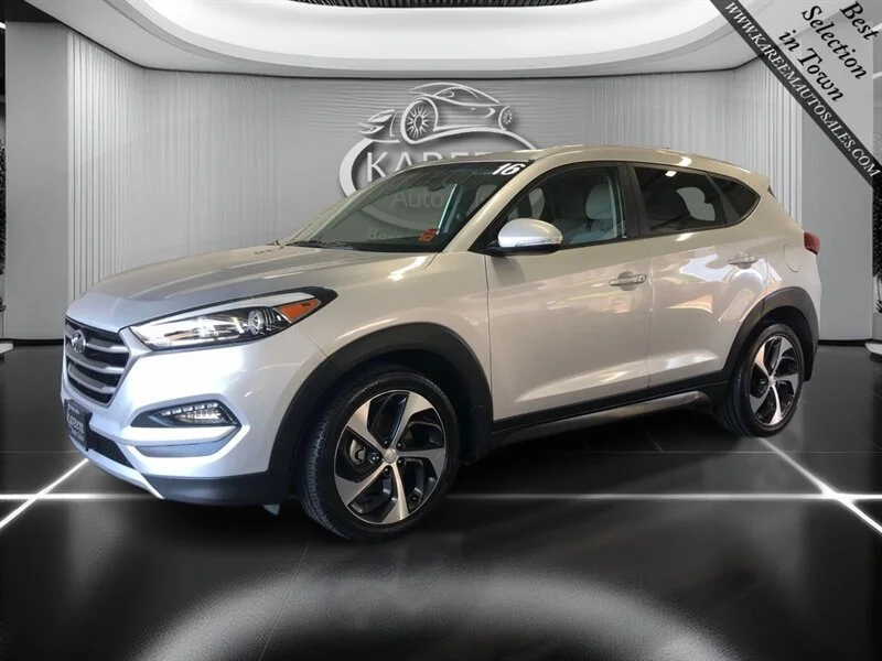 2016 Hyundai Tucson Sport FWD photo