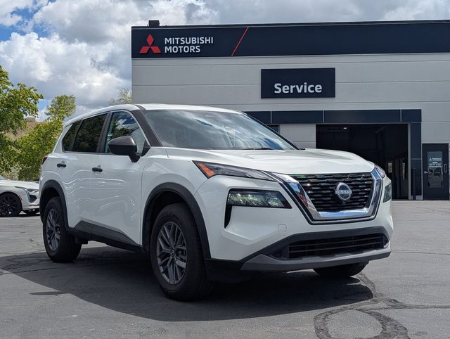 2022 Nissan Rogue S AWD photo