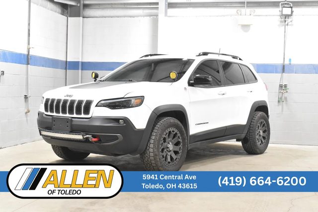2022 Jeep Cherokee Trailhawk 4WD photo