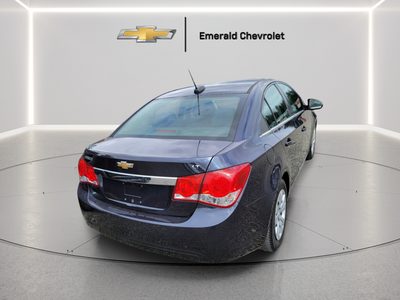2016 Chevrolet Cruze LT FWD photo