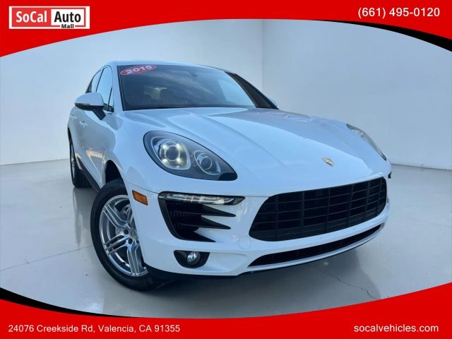 2015 Porsche Macan S AWD photo
