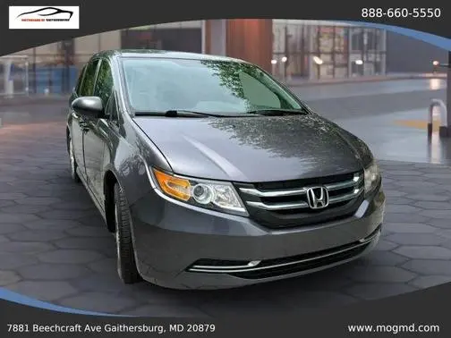 2016 Honda Odyssey LX FWD photo