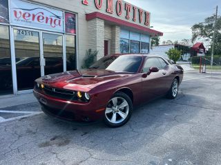 2021 Dodge Challenger SXT RWD photo