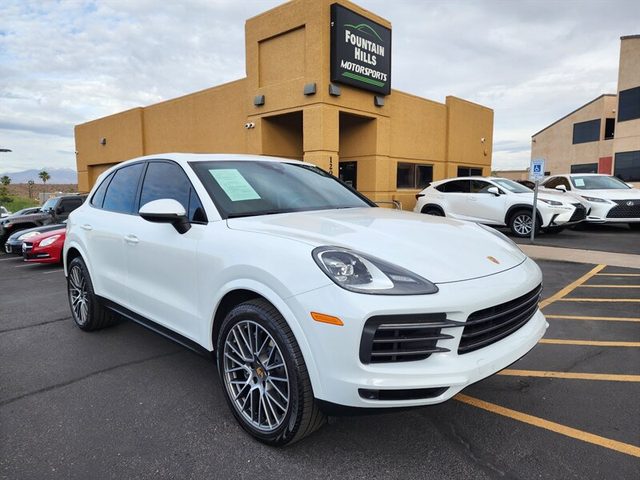 2022 Porsche Cayenne Platinum Edition AWD photo