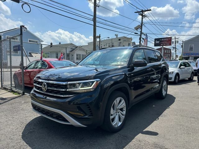 2022 Volkswagen Atlas 3.6L V6 SE w/Technology FWD photo