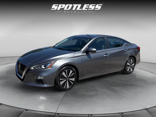 2021 Nissan Altima 2.5 SV FWD photo