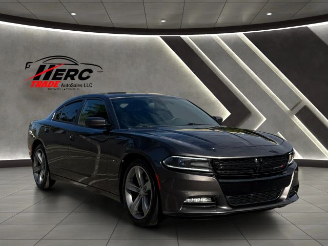 2015 Dodge Charger RT RWD photo