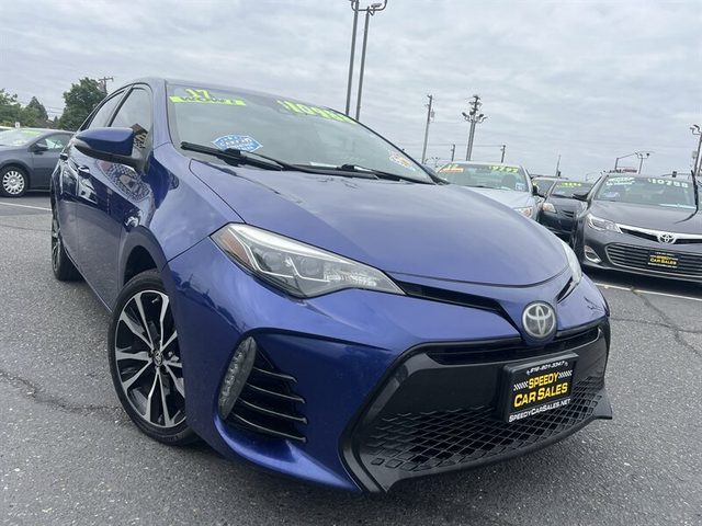 2017 Toyota Corolla SE FWD photo