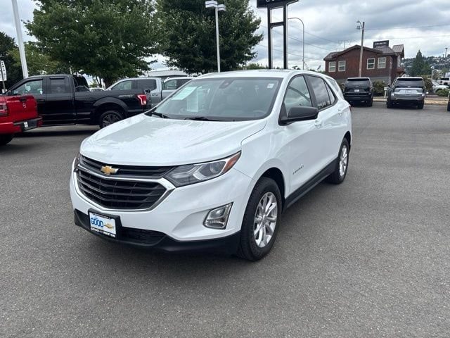 2020 Chevrolet Equinox LS AWD photo