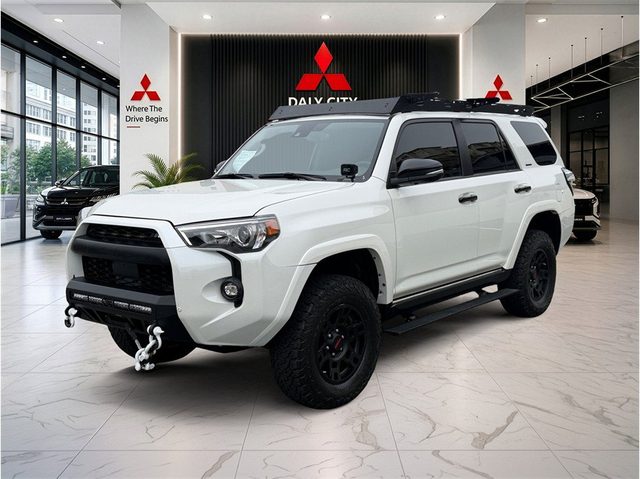 2021 Toyota 4Runner Nightshade 4WD photo