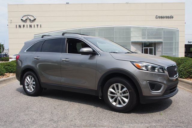 2017 Kia Sorento LX FWD photo