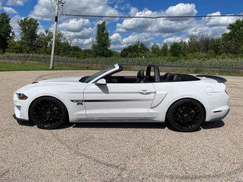 2021 Ford Mustang GT Premium RWD photo