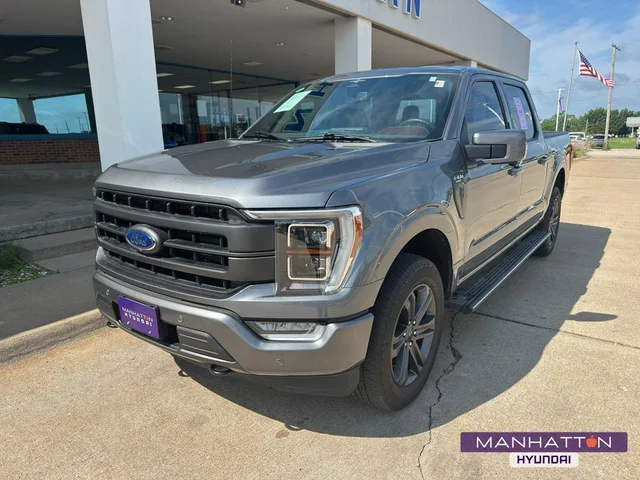 2023 Ford F-150 LARIAT 4WD photo
