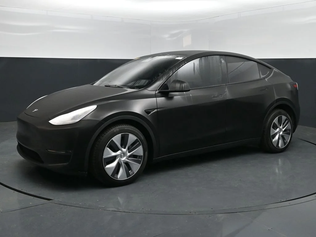 2023 Tesla Model Y Long Range AWD photo