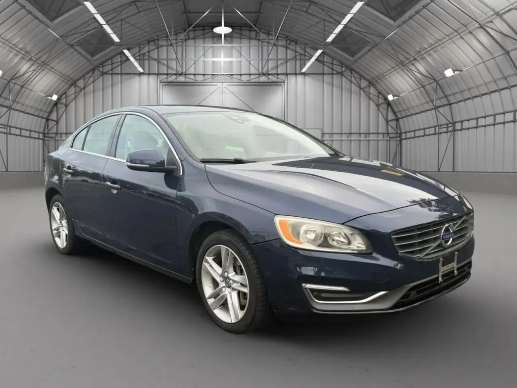 2015 Volvo S60 T5 Premier AWD photo