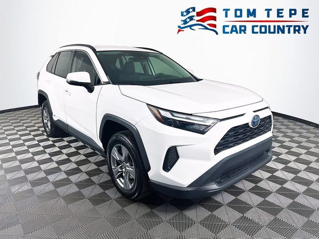 2022 Toyota RAV4 Hybrid XLE AWD photo