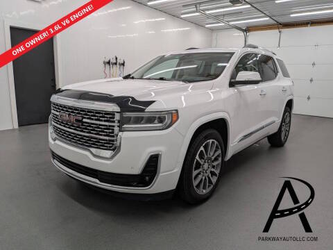 2023 GMC Acadia Denali AWD photo