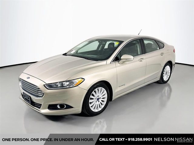 2016 Ford Fusion SE Hybrid FWD photo