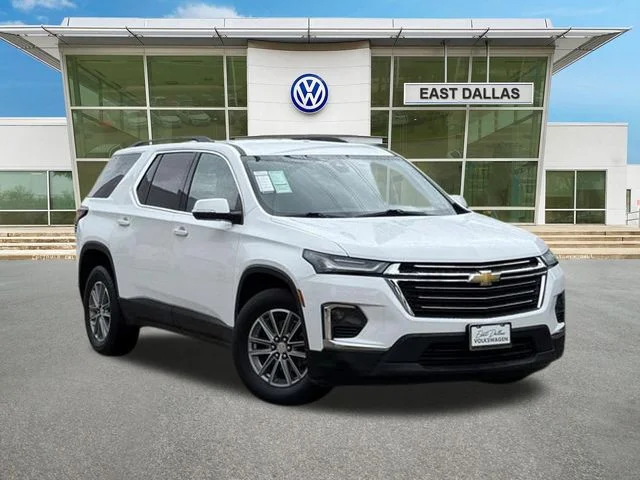 2023 Chevrolet Traverse LT Cloth AWD photo