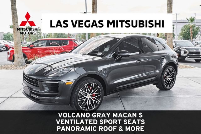 2022 Porsche Macan S AWD photo