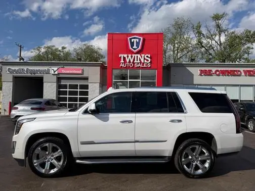 2019 Cadillac Escalade Luxury 4WD photo