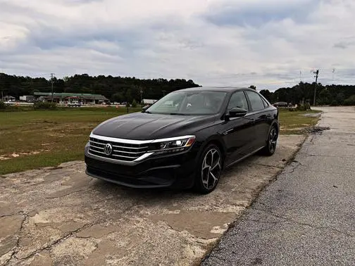 2020 Volkswagen Passat 2.0T R-Line FWD photo