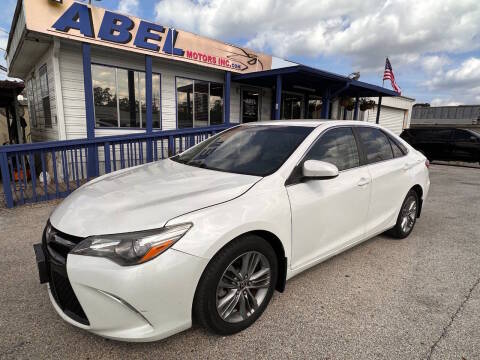 2015 Toyota Camry SE FWD photo
