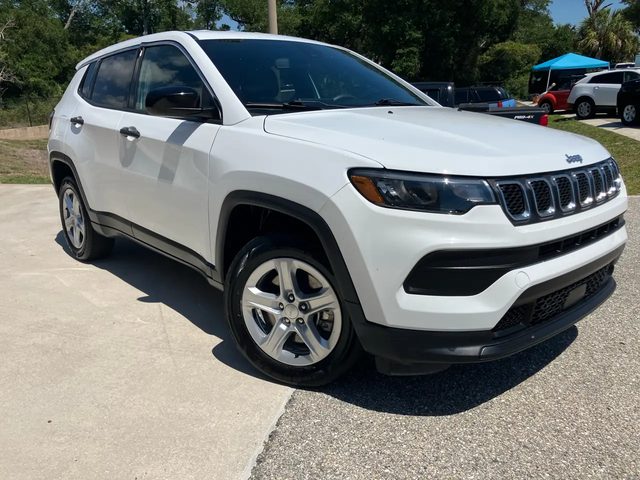 2023 Jeep Compass Sport 4WD photo