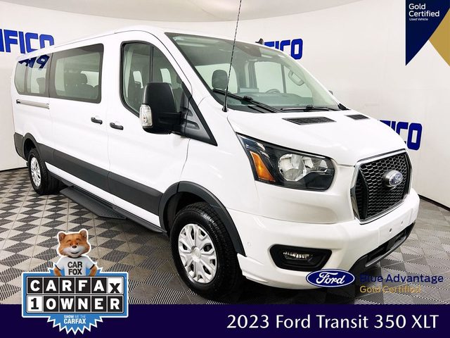2023 Ford Transit Passenger Wagon XLT RWD photo
