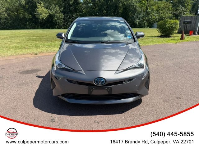 2016 Toyota Prius Four FWD photo