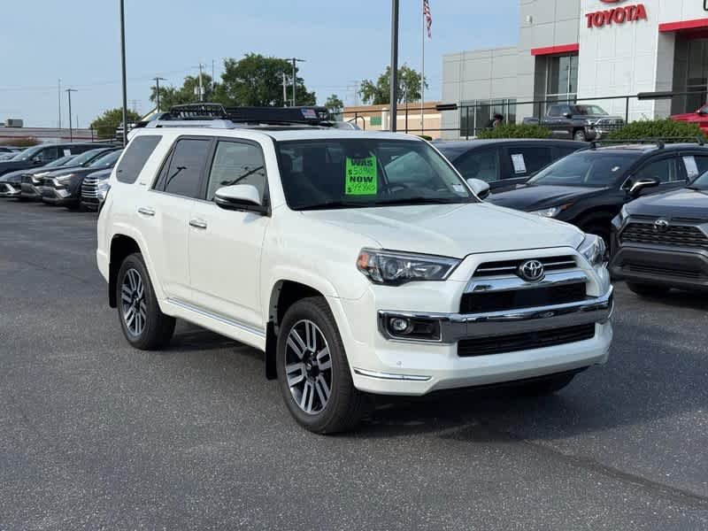 2023 Toyota 4Runner Limited 4WD photo