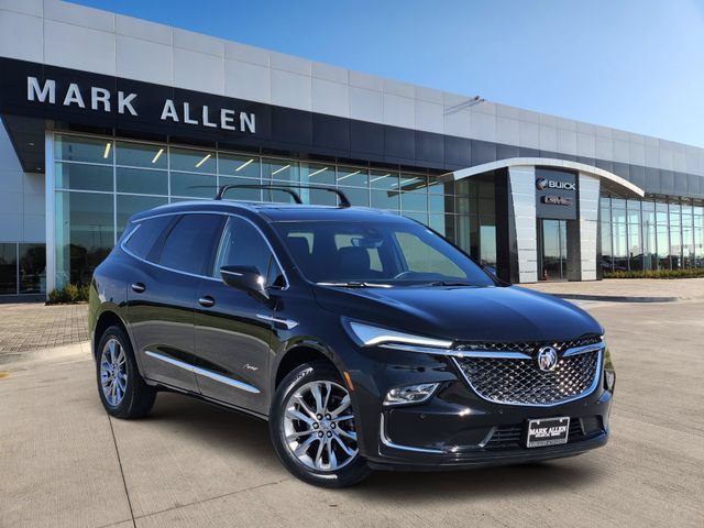 2023 Buick Enclave Avenir AWD photo