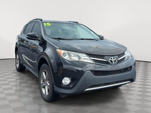 2015 Toyota RAV4 XLE AWD photo
