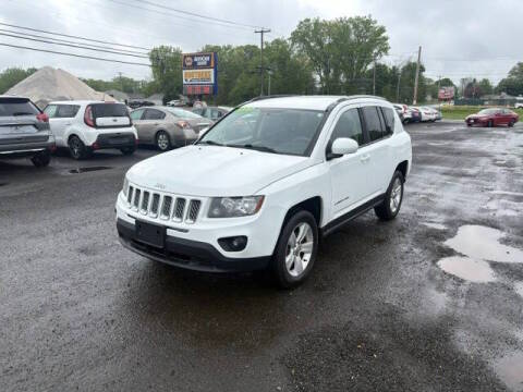 2015 Jeep Compass Latitude 4WD photo