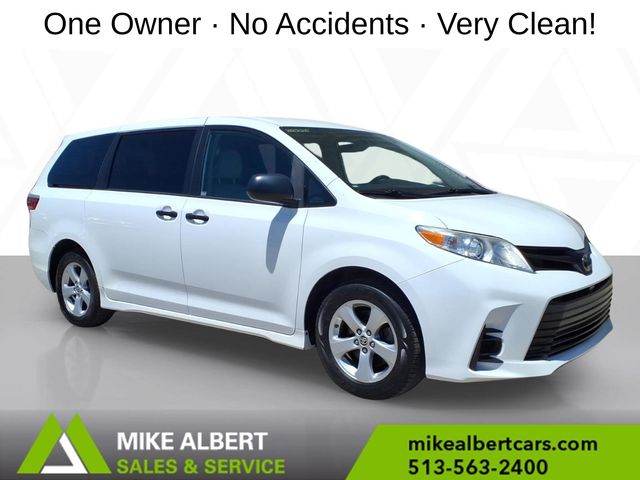 2020 Toyota Sienna L FWD photo