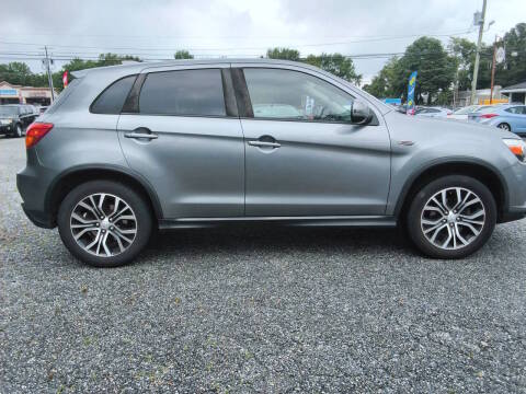 2018 Mitsubishi Outlander Sport SE 2.4 FWD photo