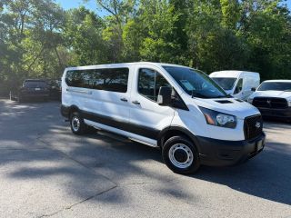 2023 Ford Transit Passenger Wagon RWD photo
