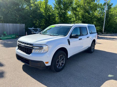 2022 Ford Maverick XLT AWD photo