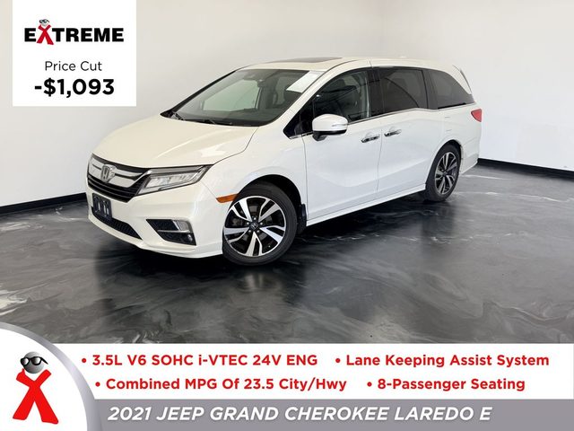 2019 Honda Odyssey Touring FWD photo