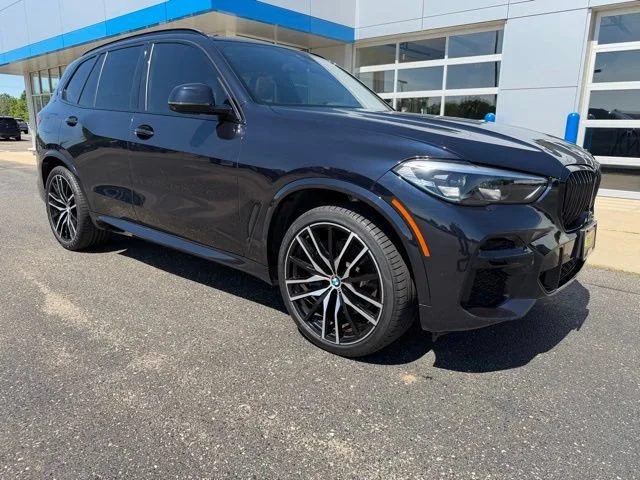 2022 BMW X5 xDrive40i AWD photo