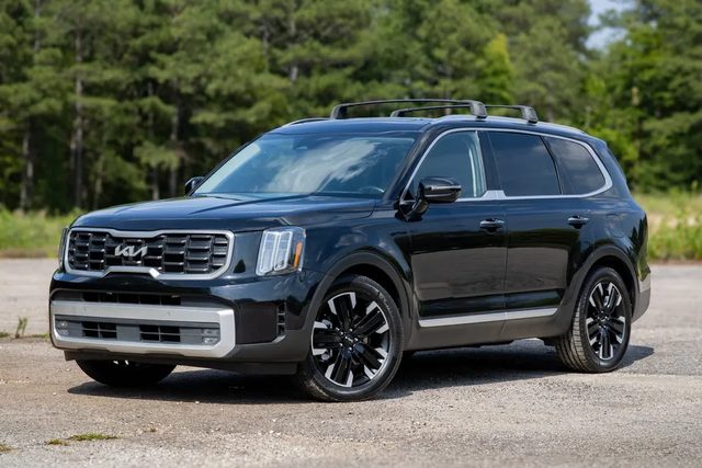 2023 Kia Telluride SX Prestige AWD photo