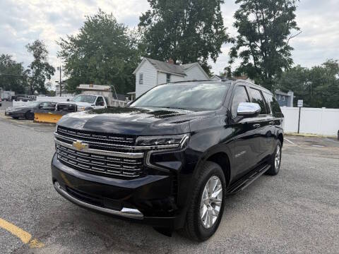 2022 Chevrolet Suburban Premier RWD photo